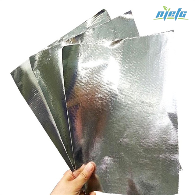 Material aislante Papel de aluminio laminado con tela de fibra de vidrio. 